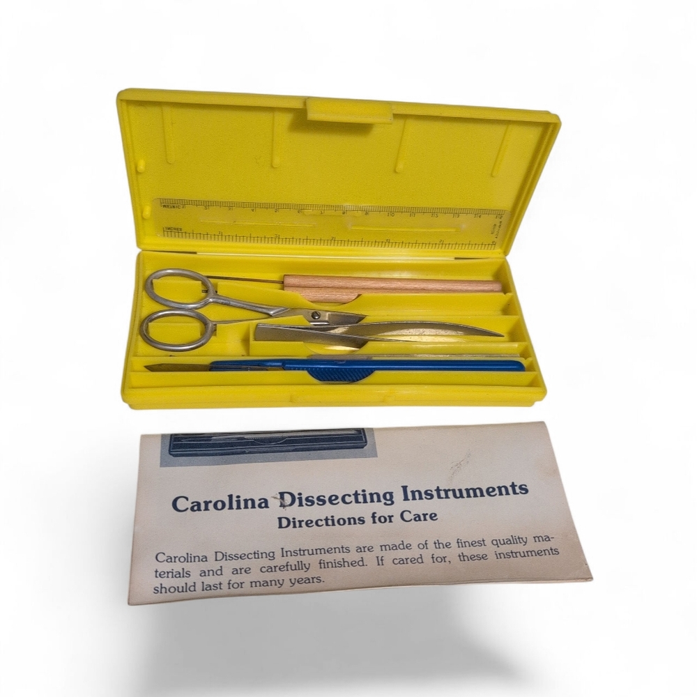 Vintage Carolina Student Dissecting Tools Instruments Set In Case - Picture 2 of 4